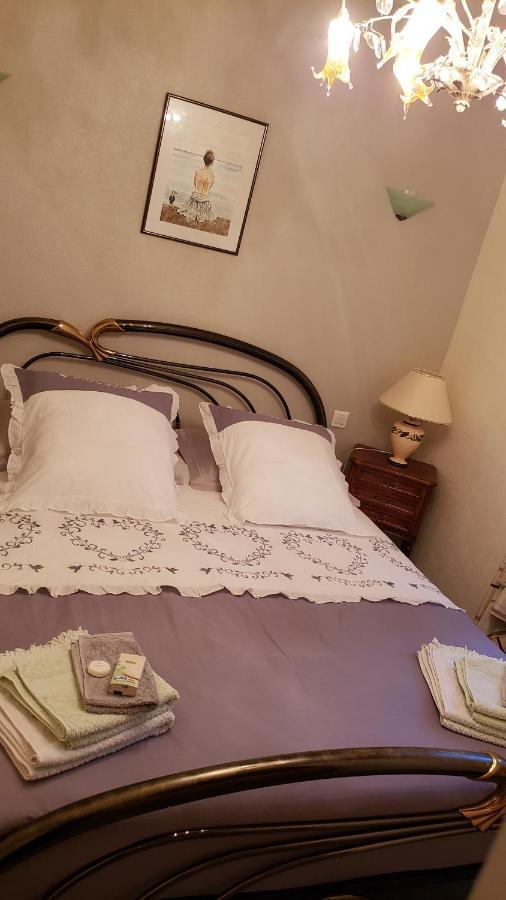 Le Calme Bed & Breakfast Plesse Exterior photo